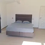 Climatisée 6 Pièces Avec Piscine Privée, 5 Chambres, Domaine De La Nartelle - Fr-1-780-67 Villa *
