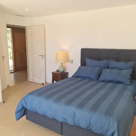 Villa 6 Pieces Climatisee Avec Piscine Privee A