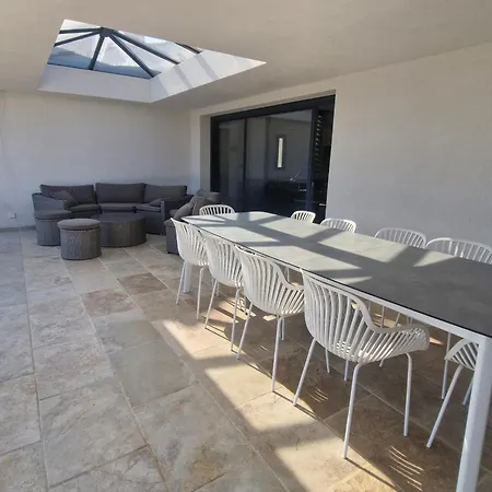 Villa 6 Pieces Climatisee Avec Piscine Privee A Sainte-Maxime
